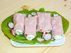  Rollos con mortadela