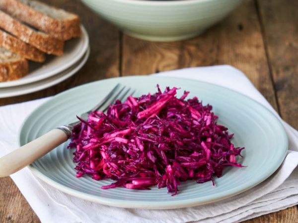 Ensalada de repollo morado