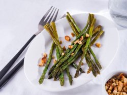  Fritada de esparragos y nueces